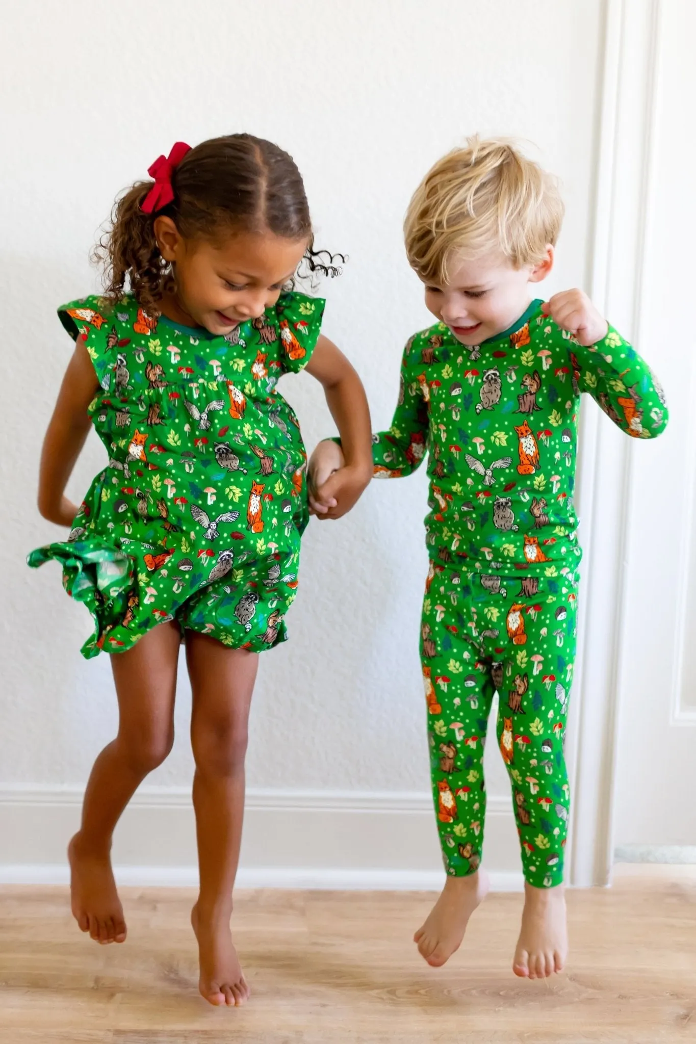 Enchanted Forest Woodland Animals Long Sleeve Pajama Set (2t-12y)