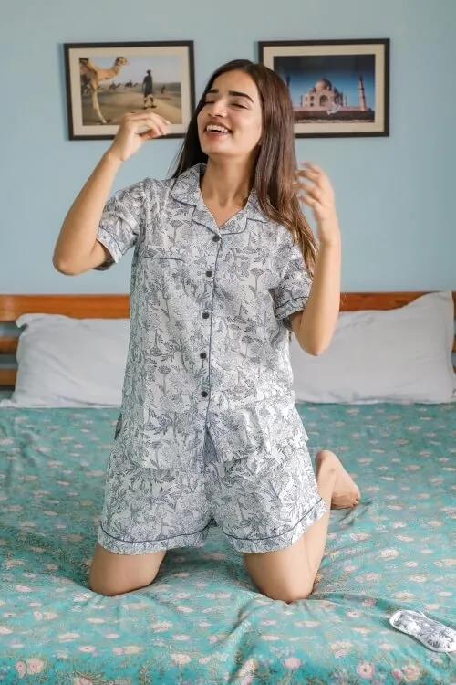 Sootisyahi 'Cozy At Jungle' Hand Printed Cotton Night Suit